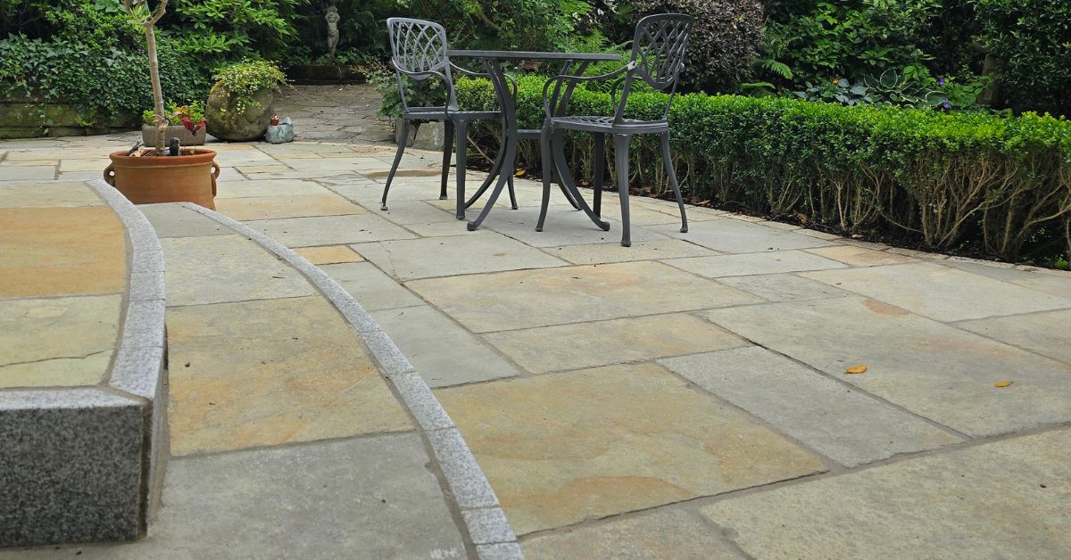 Patio, Ballyholme